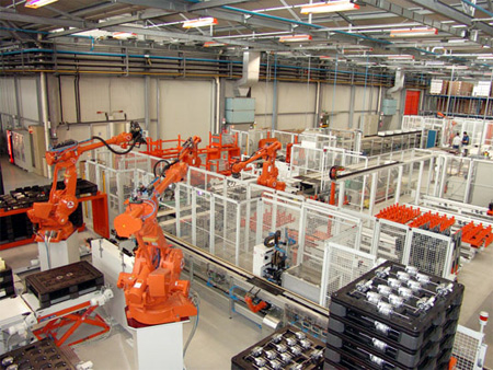 Роботизоване виробництво систем чилер-фанкойл компанії Aermec